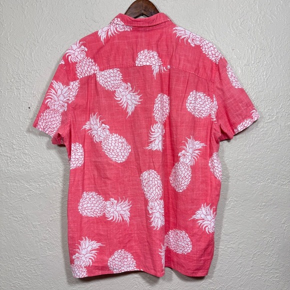 American Eagle Pineapple Camp Shirt 2X Novelty Preppy Tropical Beach‎ Resort - Picture 7 of 14